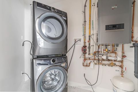 Photo 11 at #2 - 30 DEAN PARK Road, Rouge E11, Toronto