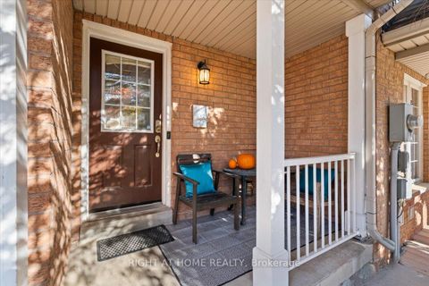 Photo 3 at 84 Trevino Circle, East Bayfield, Barrie