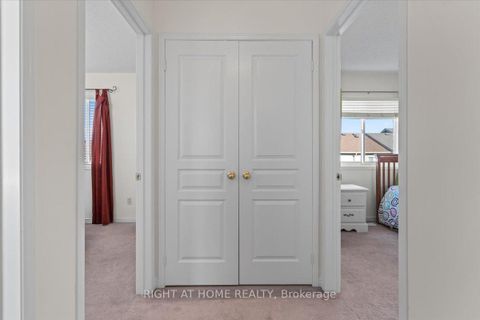 Photo 15 at 84 Trevino Circle, East Bayfield, Barrie