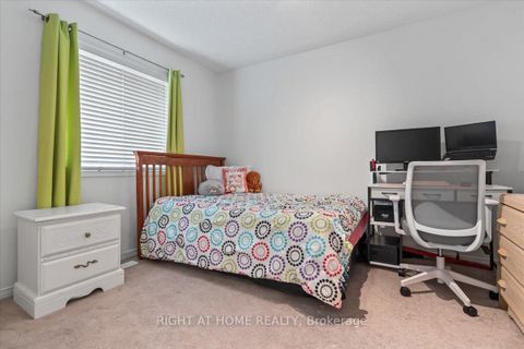 Photo 16 at 84 Trevino Circle, East Bayfield, Barrie