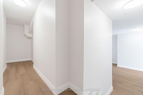 Photo 16 at #3 - 30 DEAN PARK Road, Rouge E11, Toronto