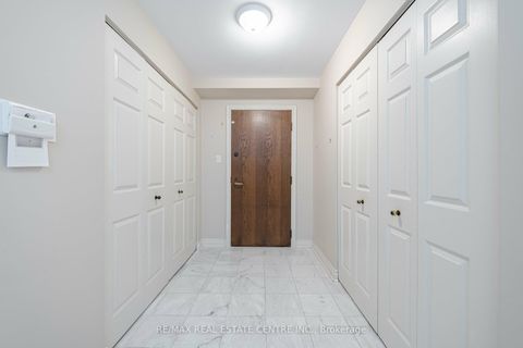 Photo 6 at 2201 - 175 Cumberland Street, Annex, Toronto