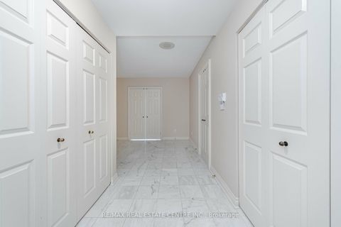 Photo 7 at 2201 - 175 Cumberland Street, Annex, Toronto