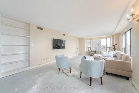 Photo 12 at 2201 - 175 Cumberland Street, Annex, Toronto