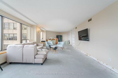 Photo 14 at 2201 - 175 Cumberland Street, Annex, Toronto