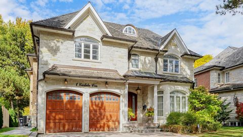 Photo 3 at 1B Carluke Crescent, Windfields, Toronto
