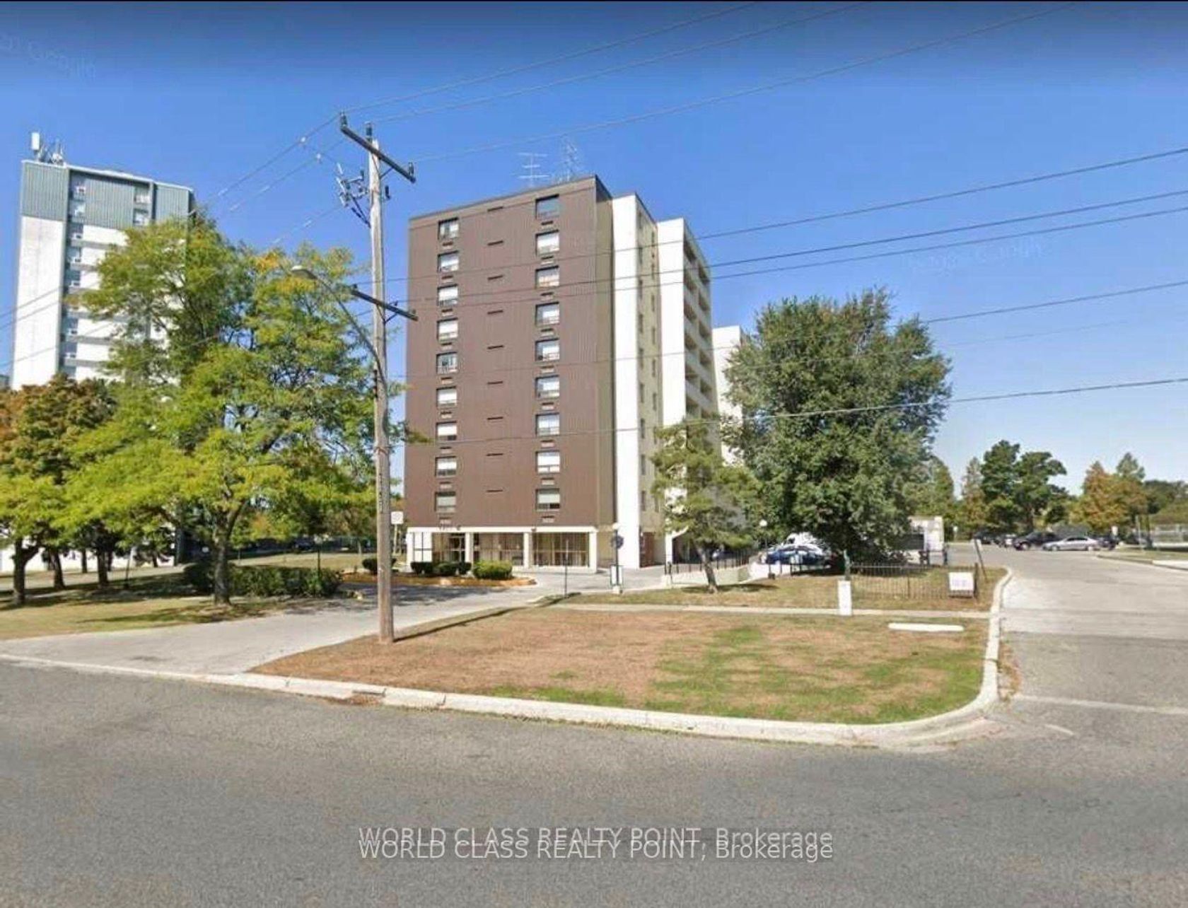 Photo 1 at 807 - 3420 Eglinton Avenue E, Scarborough Village, Toronto Photo 1 at 807 - 3420 Eglinton Avenue E, Scarborough Village, Toronto