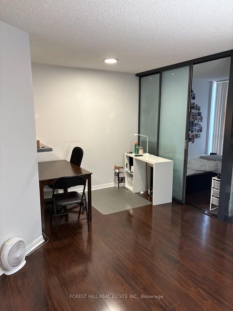 Photo 3 at 909 - 24 Wellesley Street W, Bay Street Corridor, Toronto