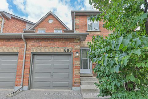 Photo 1 at 47 - 698 Caradonna Crescent S, Armitage, Newmarket