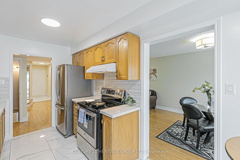 Photo 11 at 47 - 698 Caradonna Crescent S, Armitage, Newmarket Photo 11 at 47 - 698 Caradonna Crescent S, Armitage, Newmarket