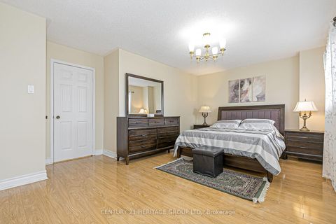 Photo 19 at 47 - 698 Caradonna Crescent S, Armitage, Newmarket