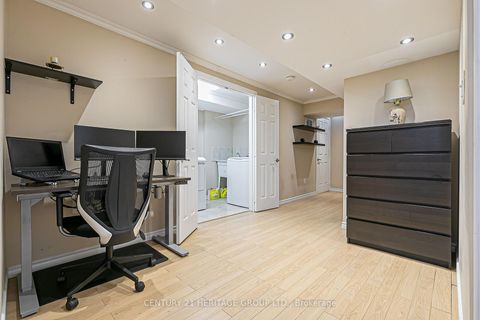 Photo 36 at 47 - 698 Caradonna Crescent S, Armitage, Newmarket
