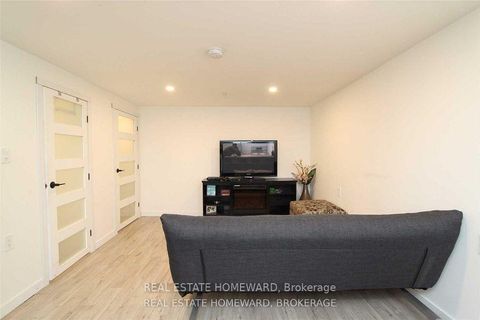 Photo 19 at 4 Warvet Crescent, Parkview, Toronto