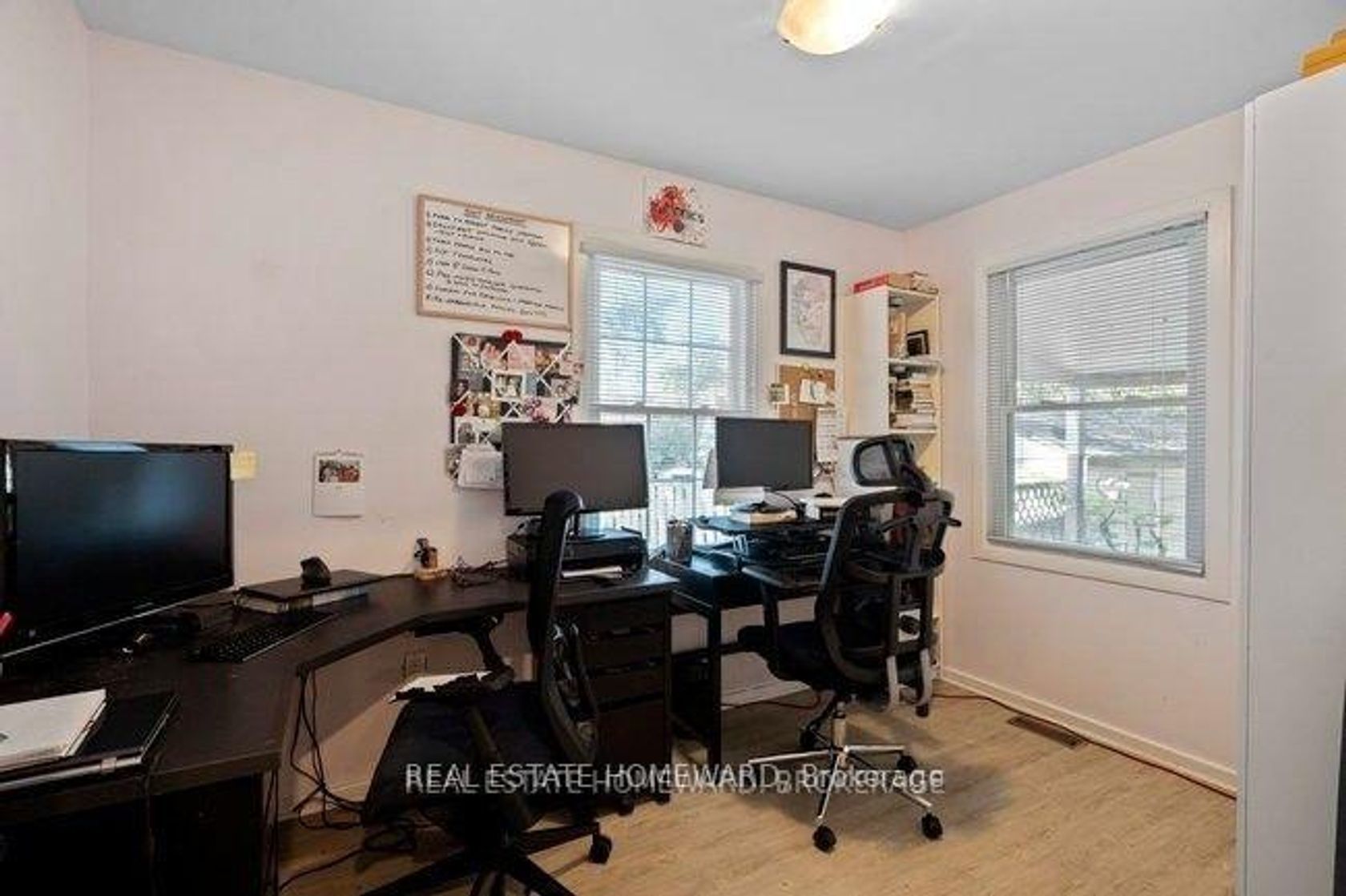 Photo 12 at 4 Warvet Crescent, Parkview, Toronto Photo 12 at 4 Warvet Crescent, Parkview, Toronto