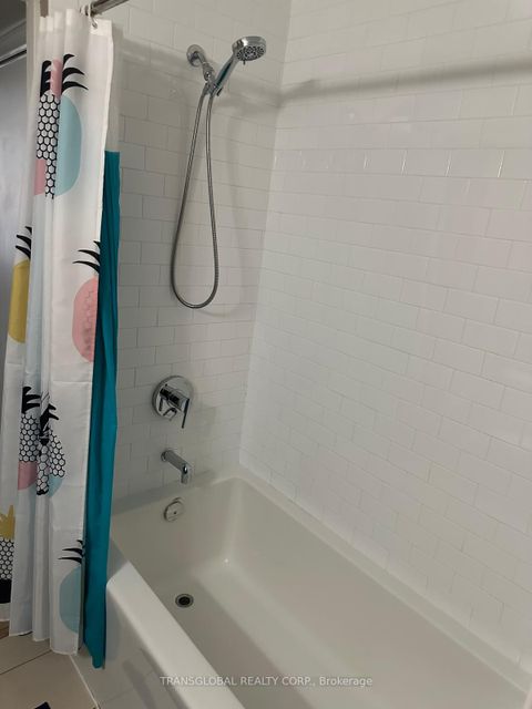 Photo 4 at 1703 - 103 The Queens Way, Swansea, Toronto Photo 4 at 1703 - 103 The Queens Way, Swansea, Toronto