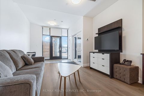 Photo 6 at #4 - 30 DEAN PARK Road, Rouge E11, Toronto