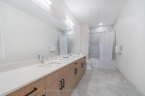 Photo 18 at #4 - 30 DEAN PARK Road, Rouge E11, Toronto