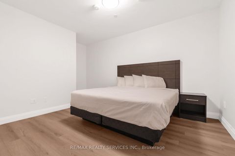 Photo 9 at #5 - 30 DEAN PARK Road, Rouge E11, Toronto