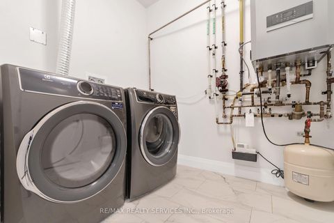 Photo 13 at #5 - 30 DEAN PARK Road, Rouge E11, Toronto