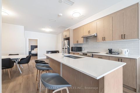Photo 7 at #6 - 30 DEAN PARK Road, Rouge E11, Toronto