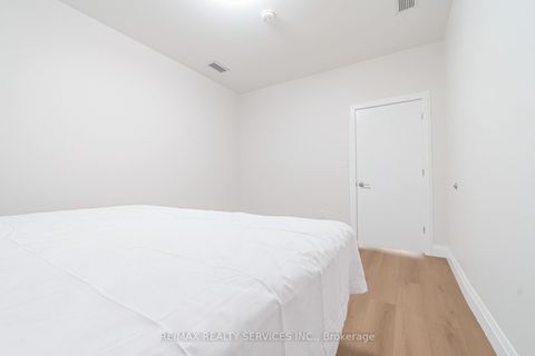 Photo 13 at #6 - 30 DEAN PARK Road, Rouge E11, Toronto
