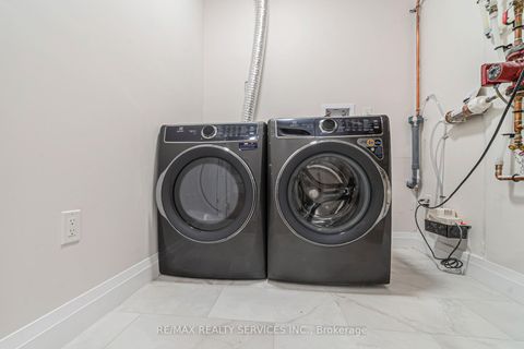 Photo 18 at #6 - 30 DEAN PARK Road, Rouge E11, Toronto