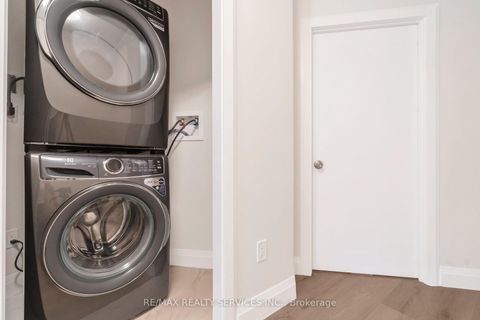 Photo 7 at #7 - 30 DEAN PARK Road, Rouge E11, Toronto