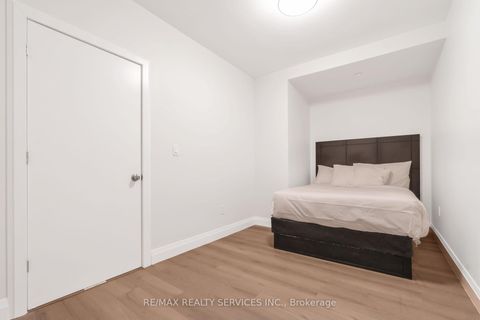 Photo 23 at #7 - 30 DEAN PARK Road, Rouge E11, Toronto