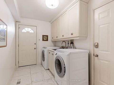 Photo 11 at 88 Ames Circle, Don Mills, Toronto Photo 11 at 88 Ames Circle, Don Mills, Toronto