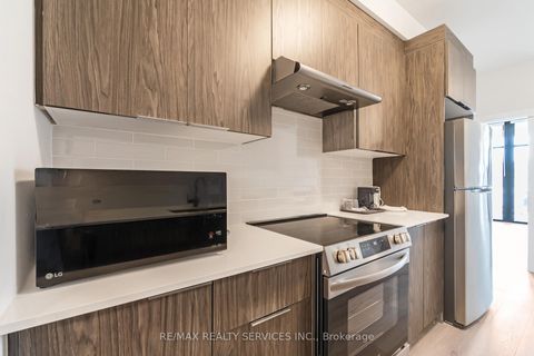 Photo 6 at #8 - 30 DEAN PARK Road, Rouge E11, Toronto