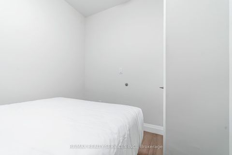 Photo 17 at #8 - 30 DEAN PARK Road, Rouge E11, Toronto