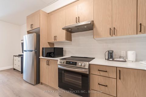 Photo 17 at #9 - 30 DEAN PARK Road, Rouge E11, Toronto
