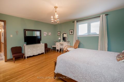 Photo 24 at 119 Glen Long Avenue, Glen Park, Toronto