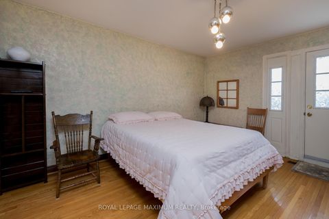 Photo 27 at 119 Glen Long Avenue, Glen Park, Toronto