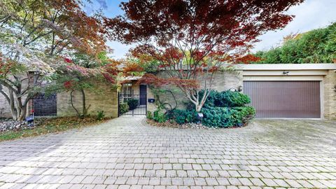 Photo 1 at 85 Forest Grove Drive, Bayview Village, Toronto