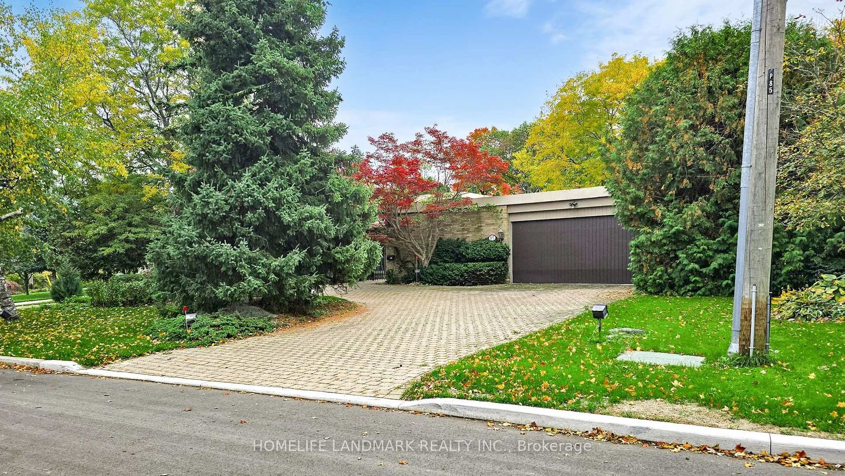 85 Forest Grove Drive, Bayview Village, Toronto 
