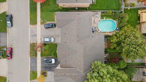 Photo 24 at 2069 Glenhampton Road, WM Westmount, Oakville