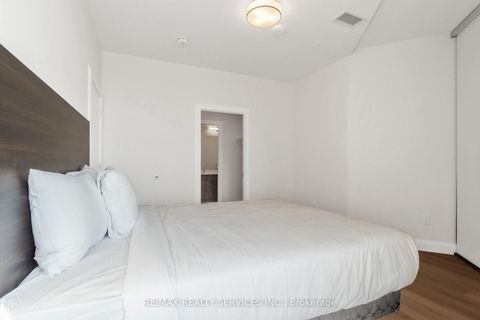 Photo 5 at #10 - 30 DEAN PARK Road, Rouge E11, Toronto