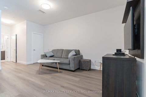 Photo 16 at #10 - 30 DEAN PARK Road, Rouge E11, Toronto