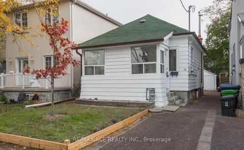Photo 1 at 183 Glebemount Avenue, East York, Toronto