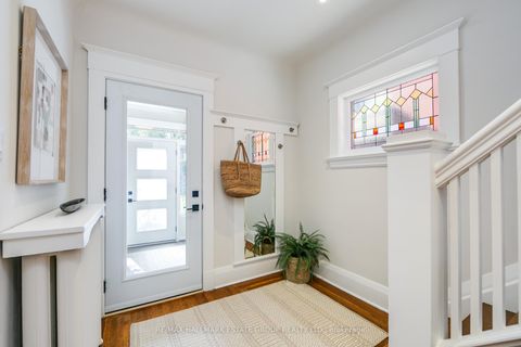 Photo 4 at 58 Chester Hill Road, Danforth, Toronto