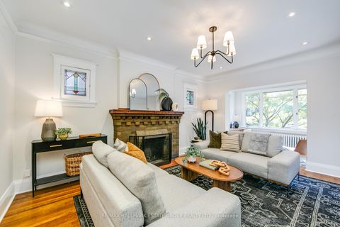 Photo 7 at 58 Chester Hill Road, Danforth, Toronto