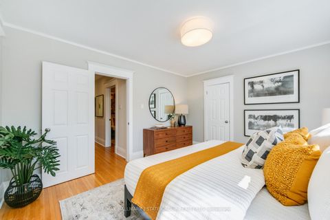 Photo 27 at 58 Chester Hill Road, Danforth, Toronto