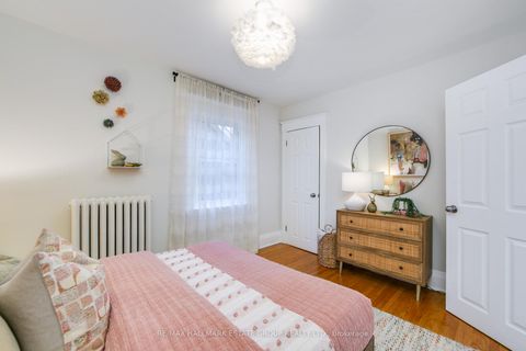 Photo 30 at 58 Chester Hill Road, Danforth, Toronto