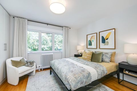 Photo 31 at 58 Chester Hill Road, Danforth, Toronto