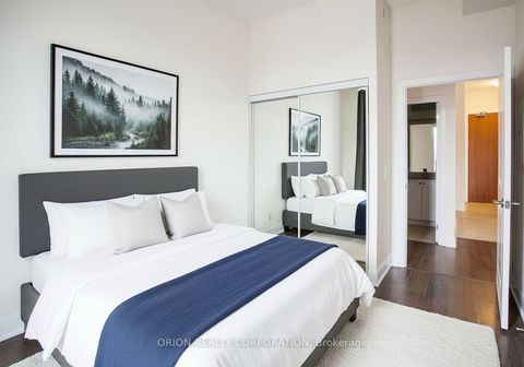 Photo 7 at 215 - 4700 Highway 7 Road, East Woodbridge, Vaughan