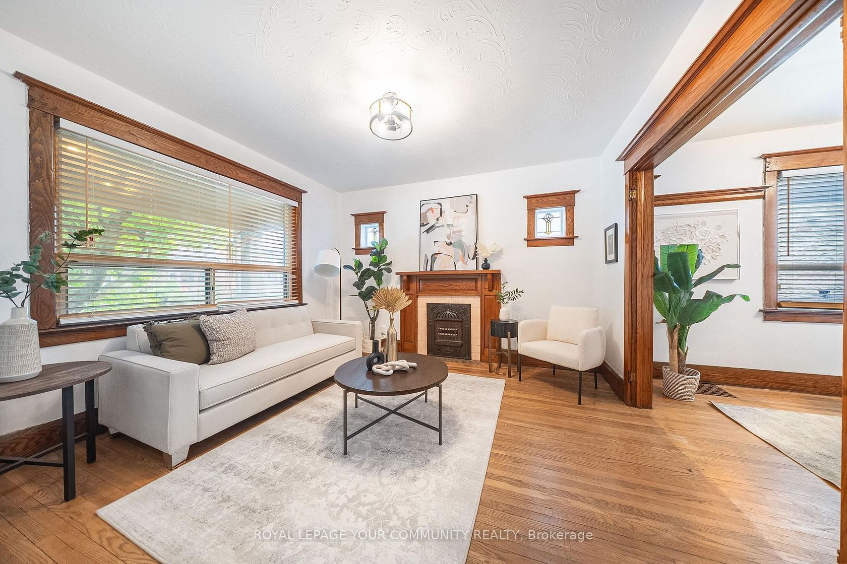 Photo 4 at 246 Westlake Avenue, Lumsden, Toronto Photo 4 at 246 Westlake Avenue, Lumsden, Toronto