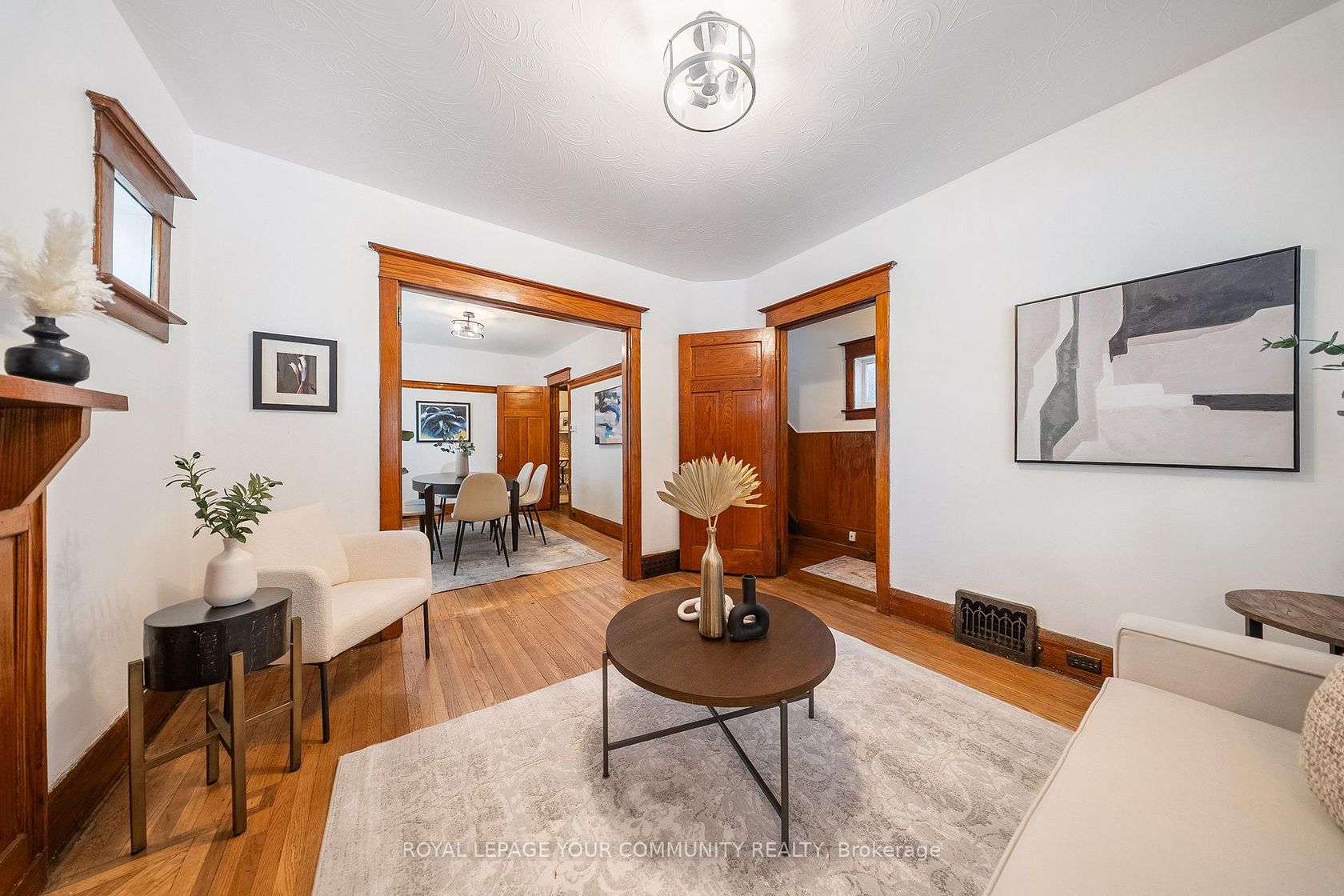 Photo 6 at 246 Westlake Avenue, Lumsden, Toronto Photo 6 at 246 Westlake Avenue, Lumsden, Toronto
