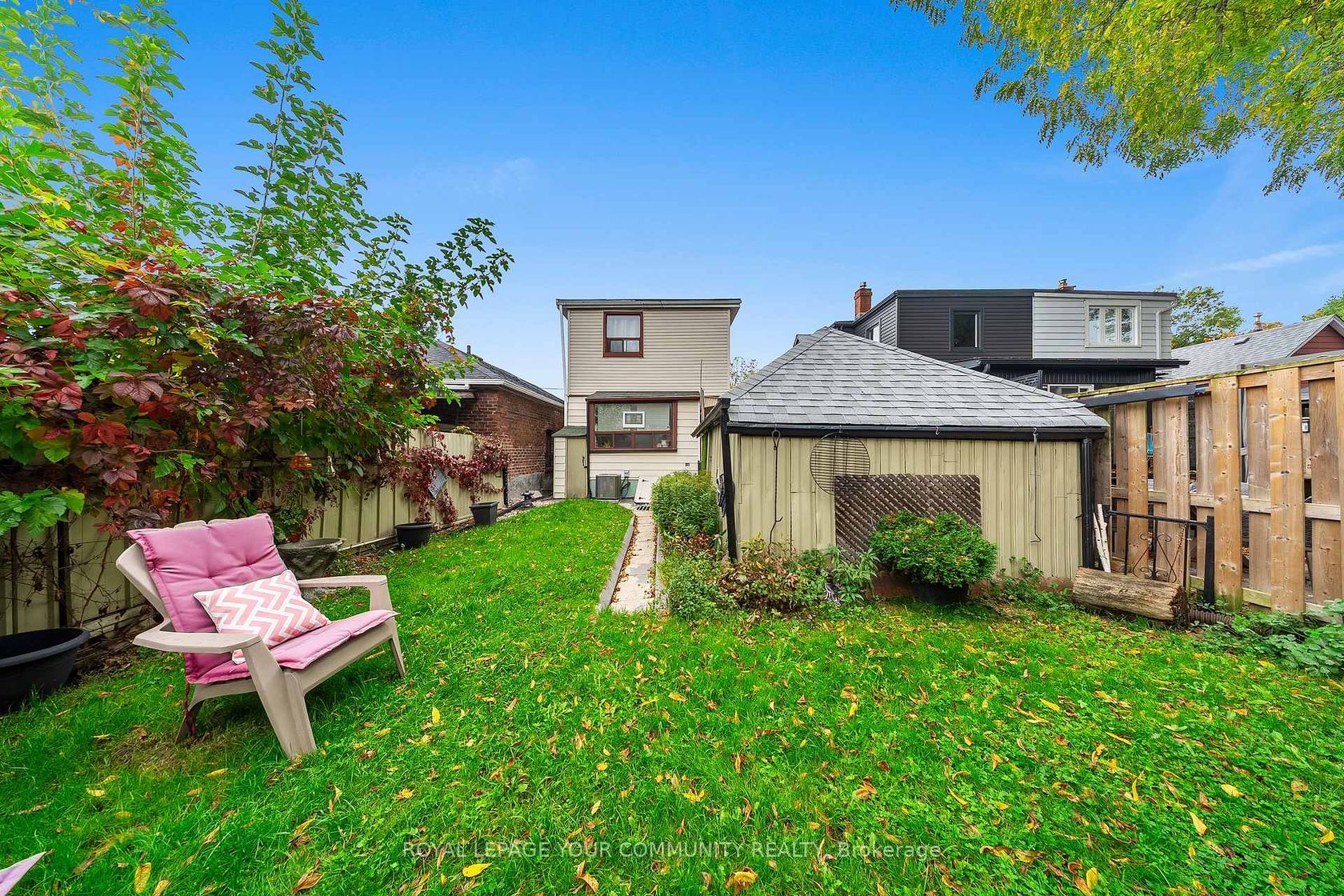 Photo 34 at 246 Westlake Avenue, Lumsden, Toronto Photo 34 at 246 Westlake Avenue, Lumsden, Toronto