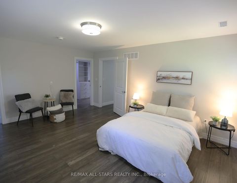 Photo 22 at 29 Patrick Drive, Aurora Highlands, Aurora